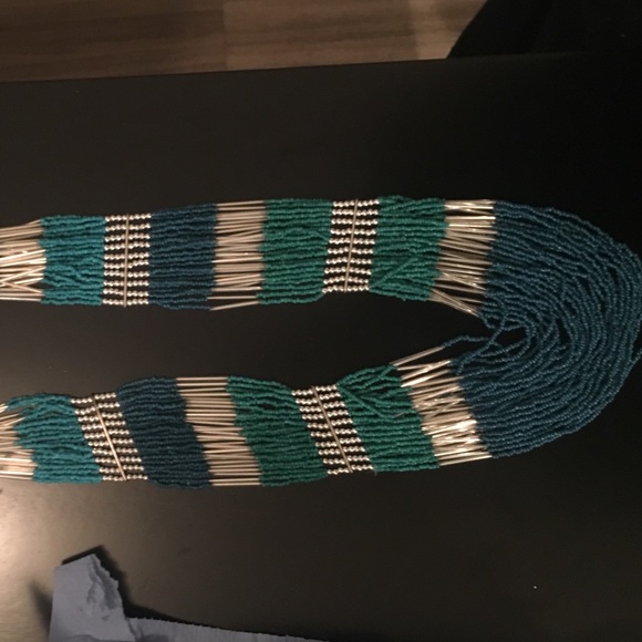 shades of blue beaded necklace - Picture 1 of 1